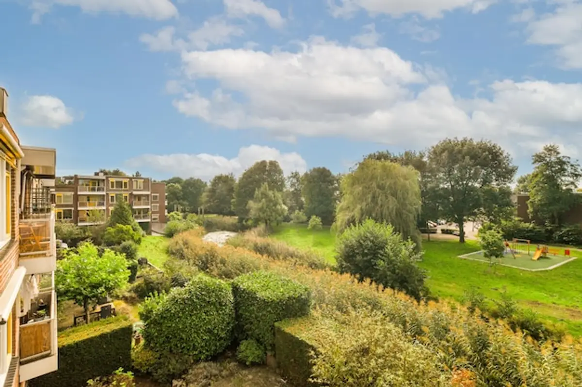 Montpellier real estate market 2026 houses gardens