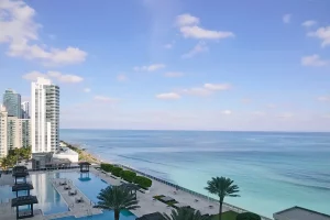 Monaco skyline immobilier luxe mer