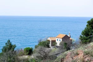 maison corse mer montagne